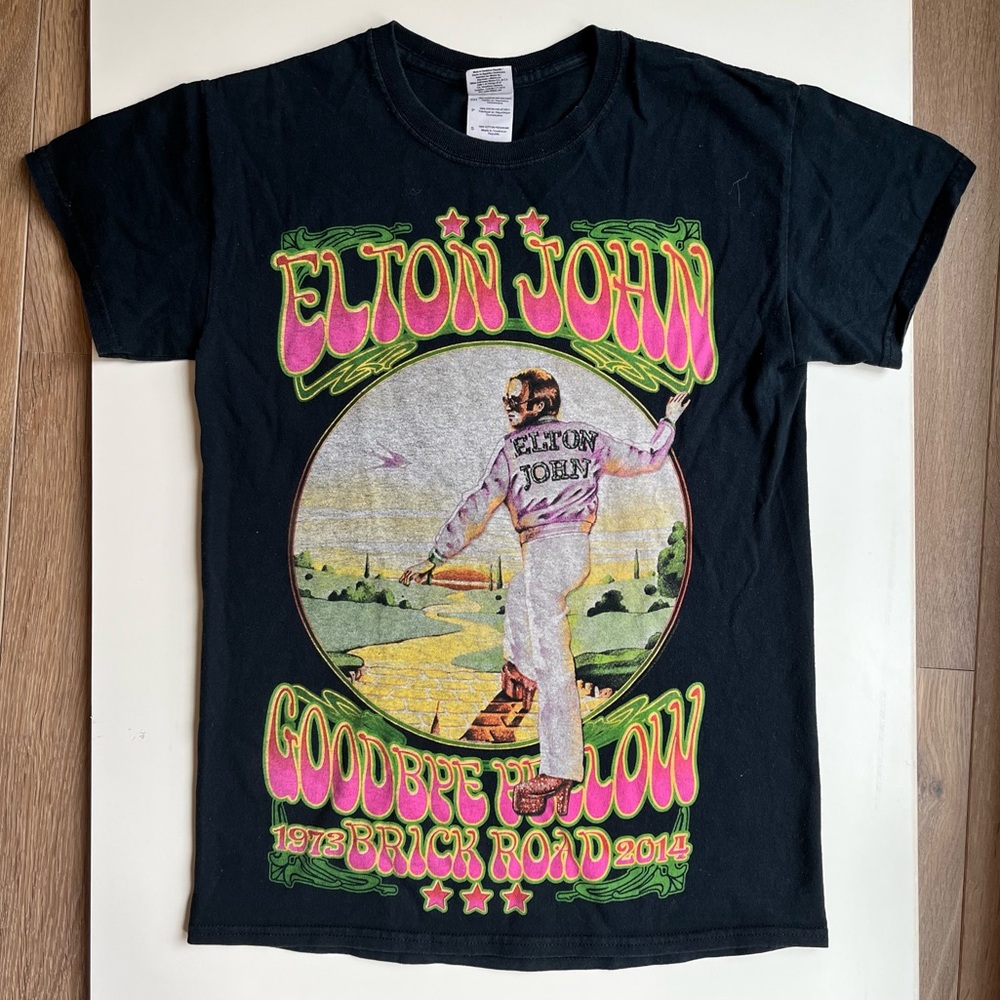 Elton John Goodbye Yellow Brick Road concert tshirt